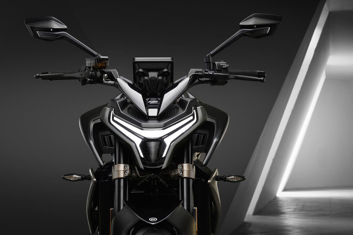 CFMoto 800NK